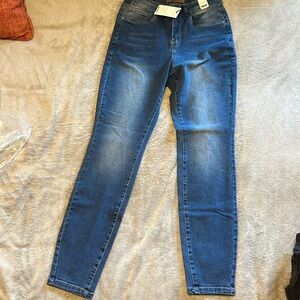 NWT Judy Blue Jeans.
